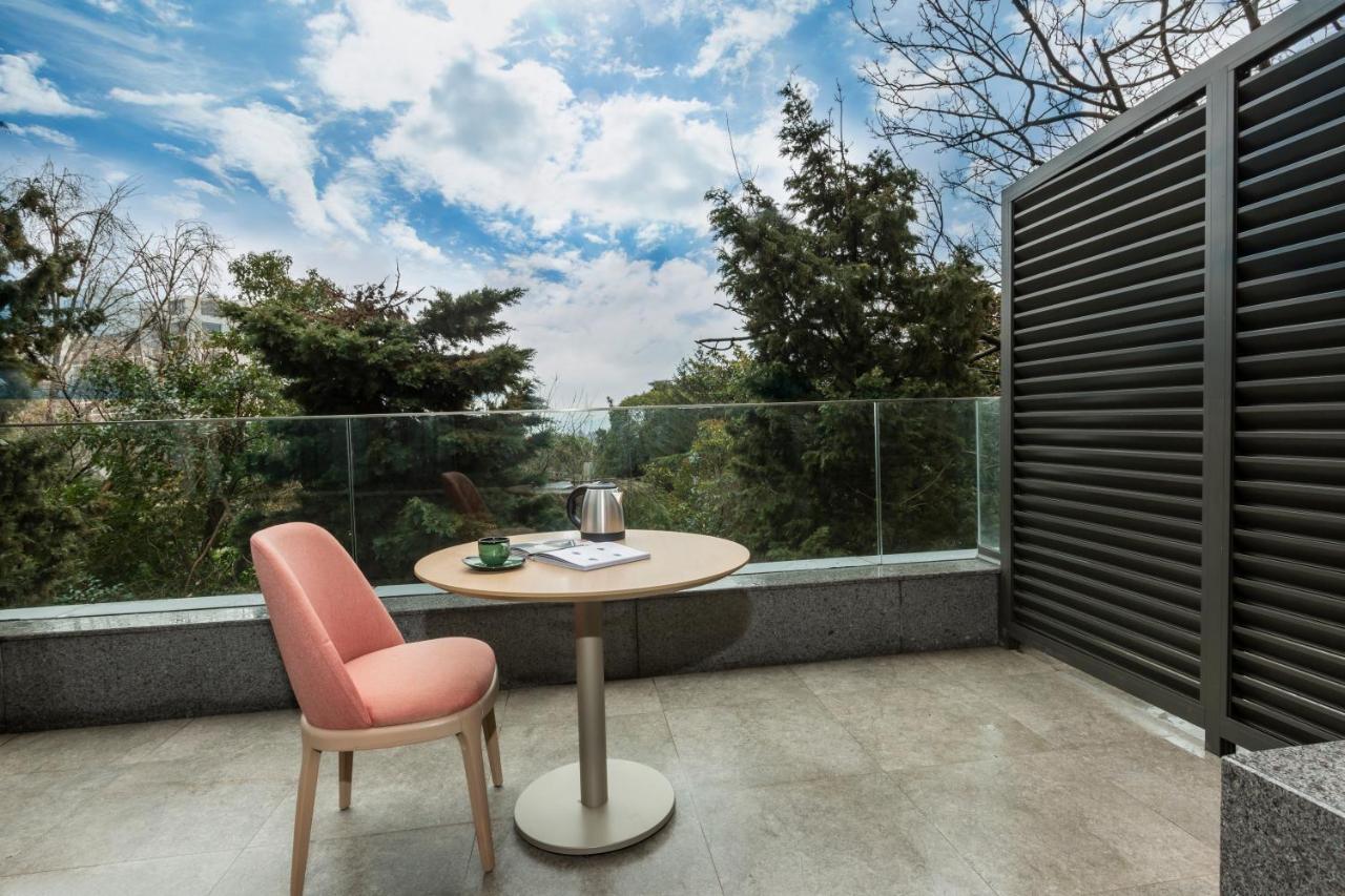 Radisson Hotel Istanbul Harbiye Exterior foto