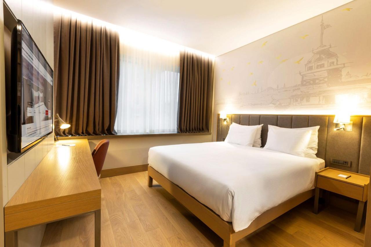 Radisson Hotel Istanbul Harbiye Exterior foto